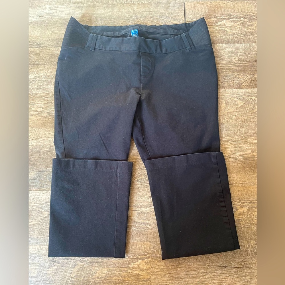 Old Navy Maternity Pixie Flares ( 14 )